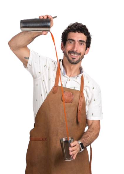 Pedro García flair bartending derramando cóctel en show premium